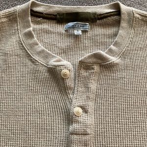 Men’s Wallace & Barnes Thermal Henley
